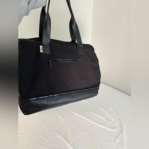 Béis weekender black bag